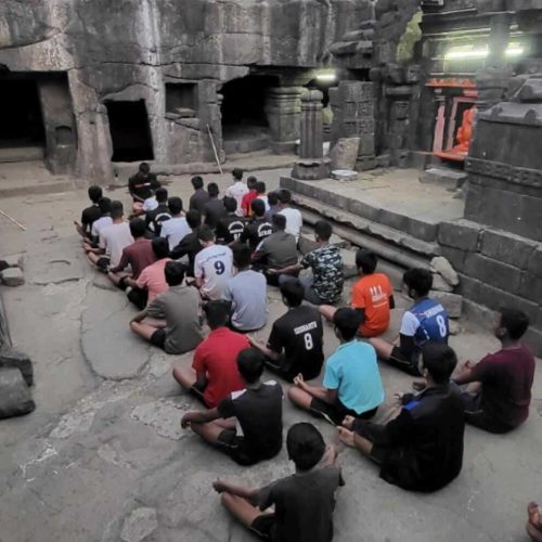 d6c7ae7b-f94d-402f-bf24-d9684c88837d