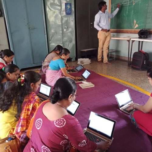 mhilamsathi sanganak varga